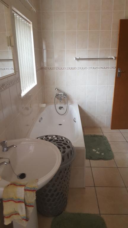 Bayview Selfcatering Apartment Hartenbos Quarto foto